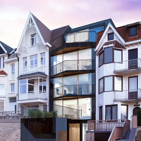 Coxy Penthouse