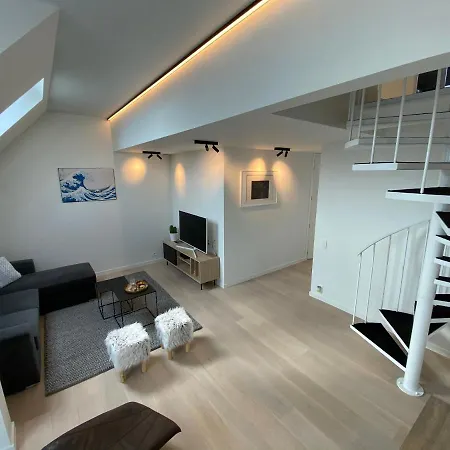 Coxy Penthouse Apartment *